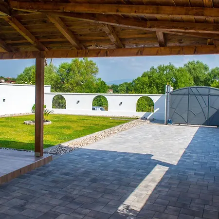 Holiday home Bunska Venera