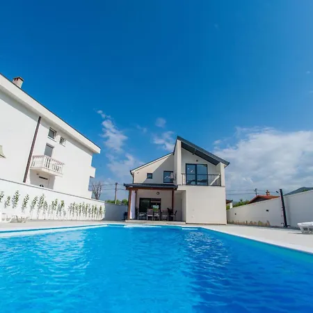 Bunska Venera Holiday home